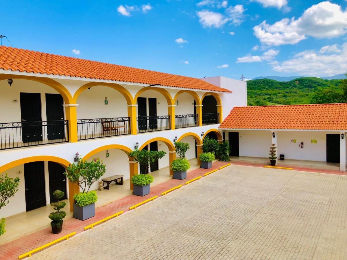 Casa Blanca Hotel Jalpan de Serra Esterno foto