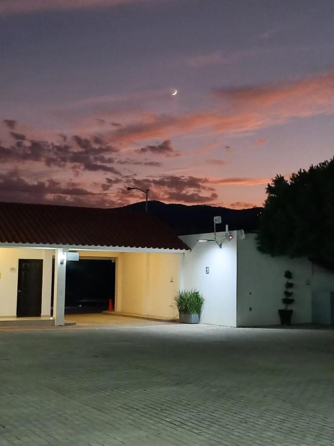 Casa Blanca Hotel Jalpan de Serra Esterno foto